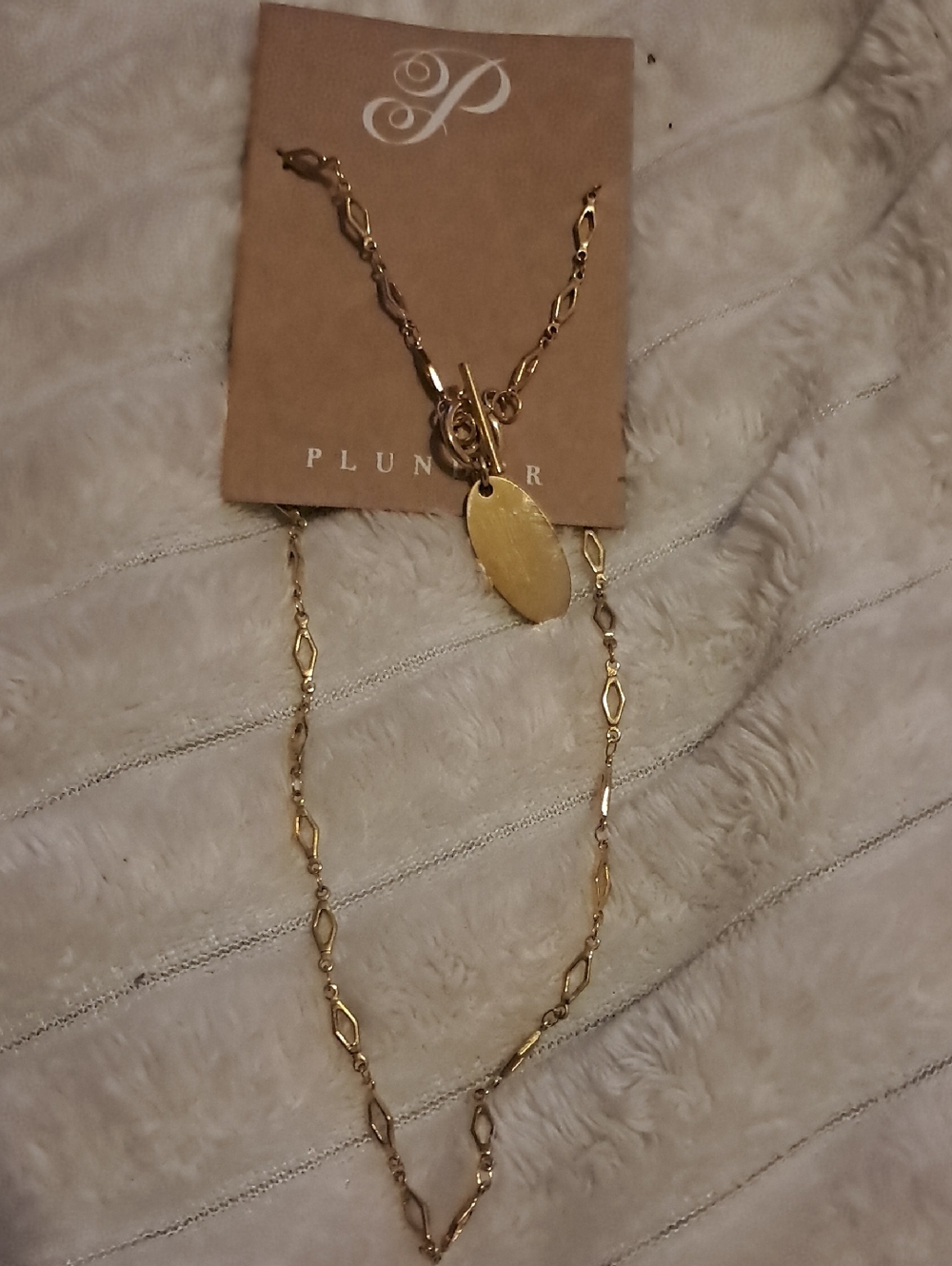 Plunder Gold Oval Pendant Toggle Necklace